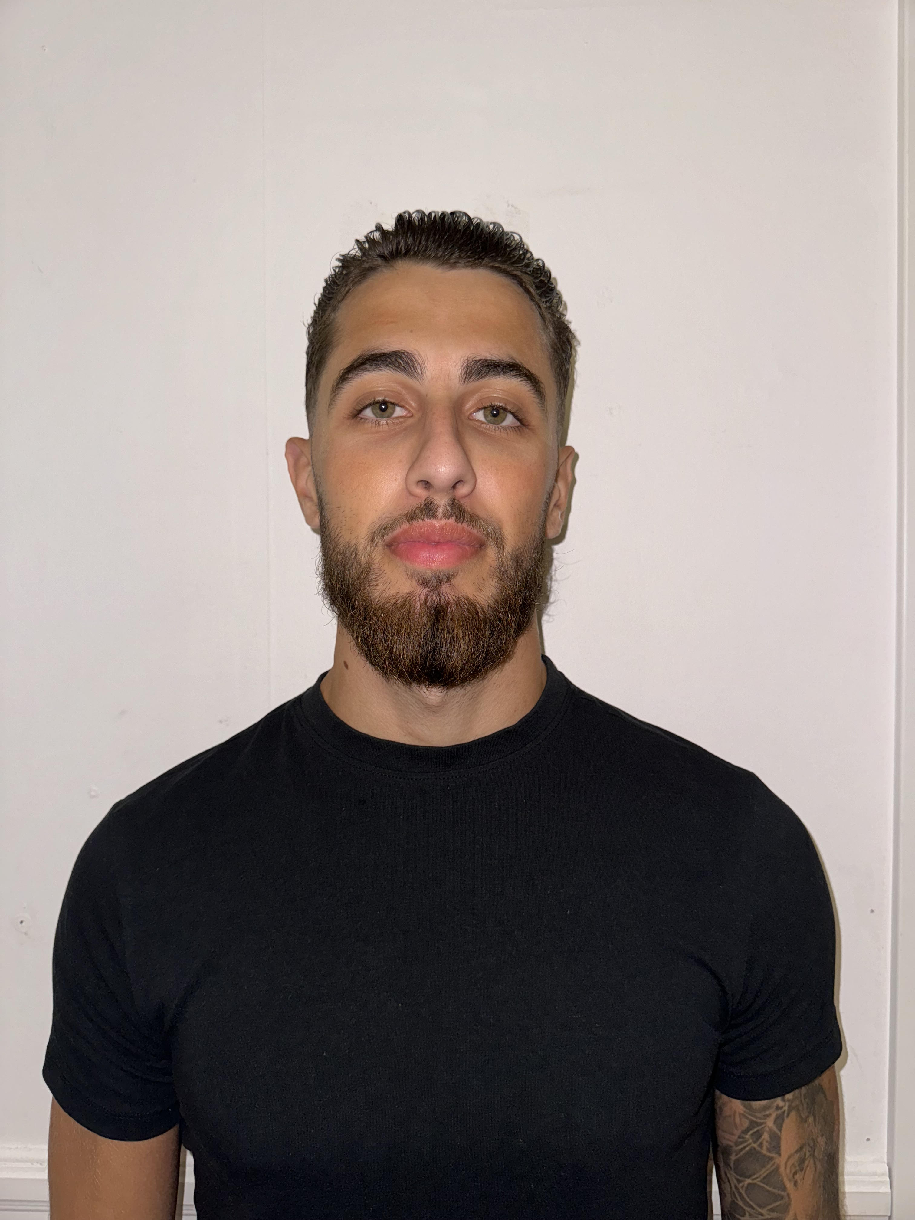 Porträtt av Allan Baban